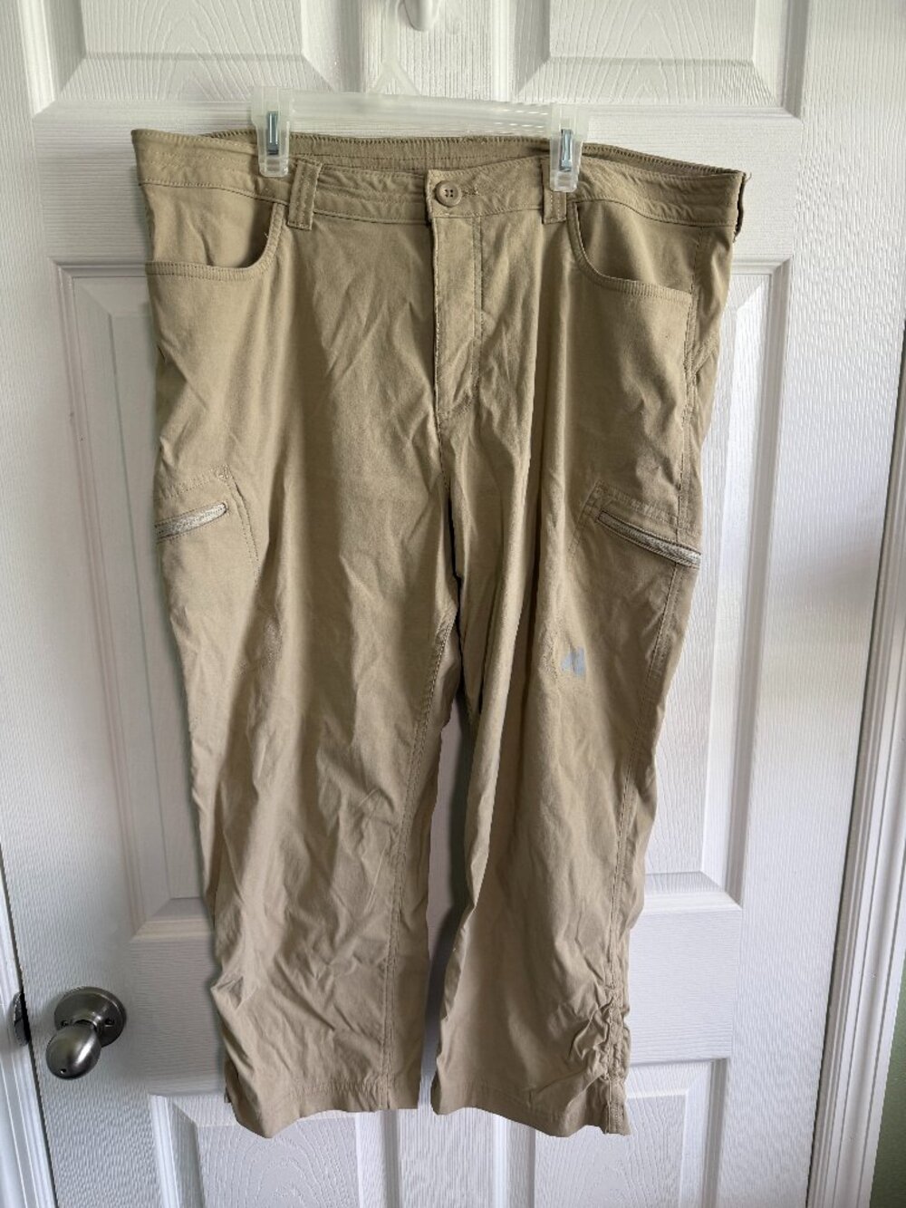 Eddie Bauer Women's Beige Khaki Hiking Outdoor Cargo Pants Size T16